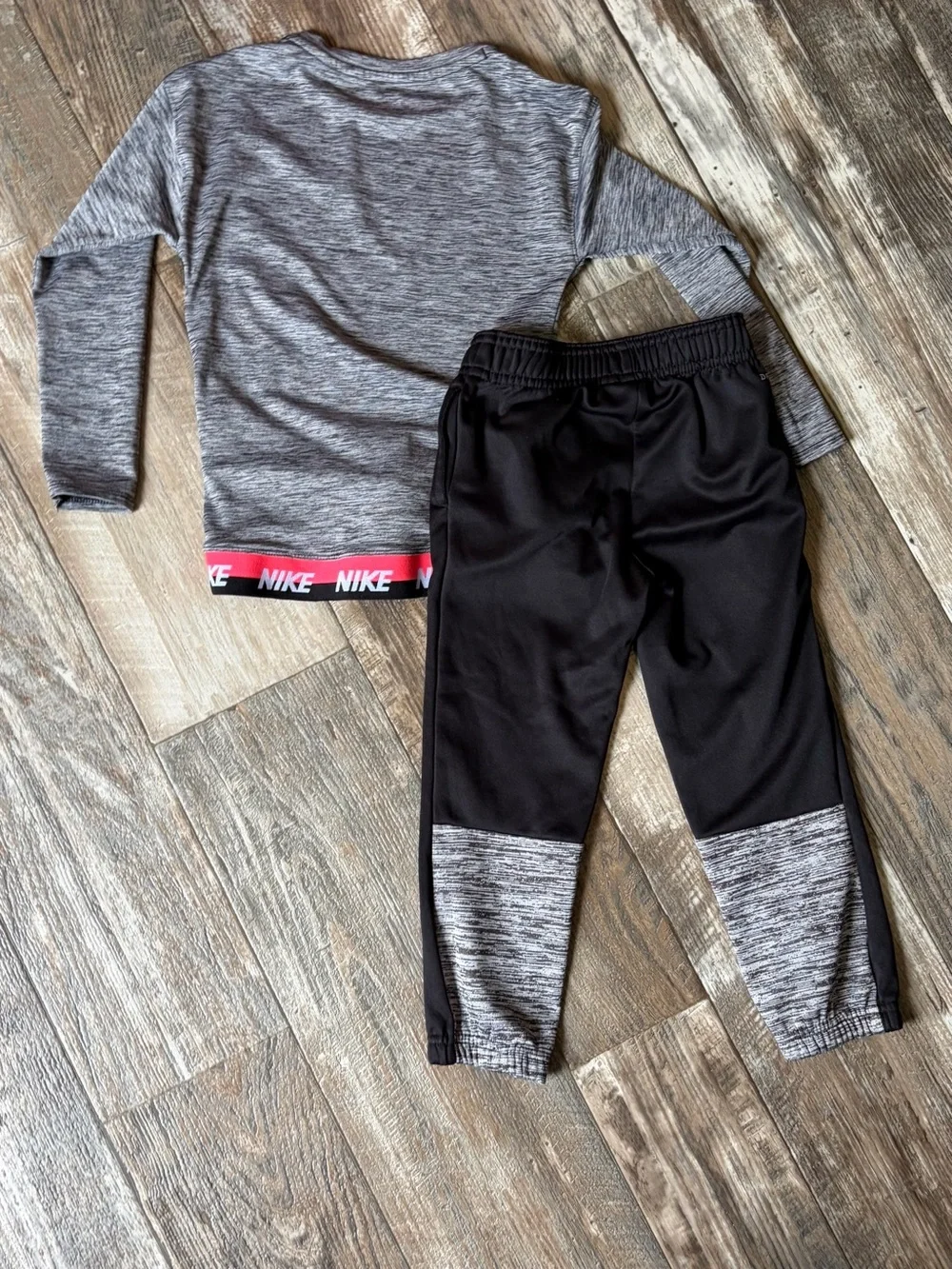 Nike Girls' Gray & Black Athletic Bottoms with Pink Accent